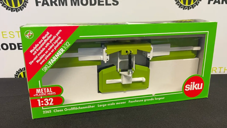 SIKU 2265 1:32 SCALE CLAAS TRIPLE MOWERS