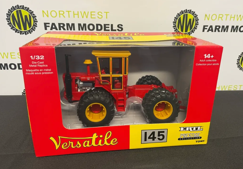 ERTL 16463 1:32 SCALE VERSATILE 145 WITH DUAL WHEELS PRESTIGE COLLECTION