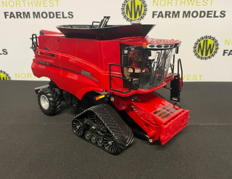 ERTL 1:32 SCALE 44403 CASE IH AFS CONNECT 9260 TRACKED COMBINE HARVESTER WITH HEADERS "PRESTIGE COLLECTION"