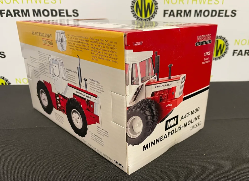 ERTL 1:32 SCALE 16404 MINNEAPOLIS MOLINE A4T-1600 4WD WITH DUAL WHEELS