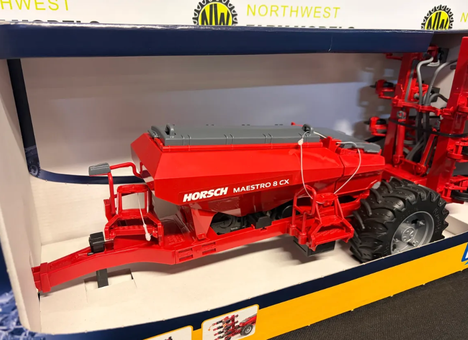 BRUDER 1:16 SCALE 02037 HORSCH MAESTRO 8 CX TRAILED DRILL
