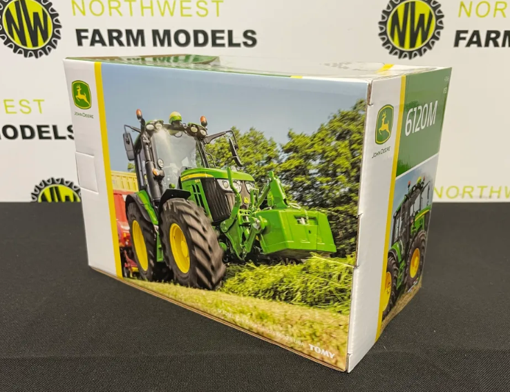 BRITAINS 43248 1:32 SCALE JOHN DEERE 6120M TRACTOR