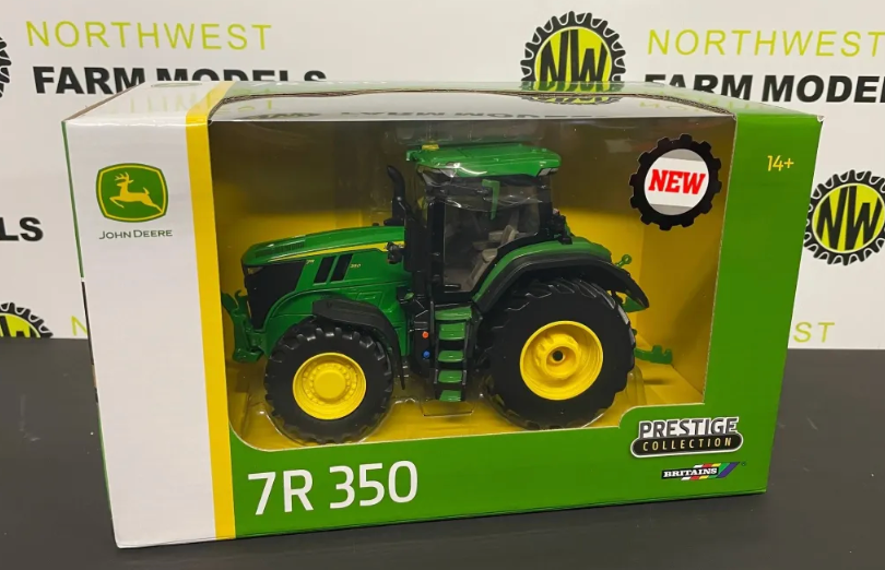 BRITAINS 1:32 SCALE 43312 JOHN DEERE 7R 350 TRACTOR