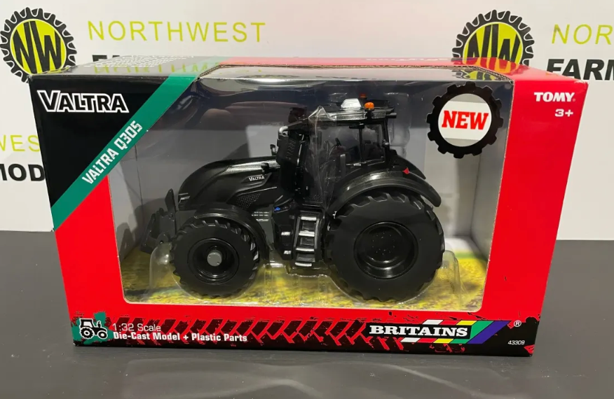 BRITAINS 43309 1:32 SCALE VALTRA Q305 BLACK