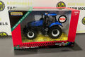 BRITAINS 1:32 SCALE 43339 NEW HOLLAND T8.435 GENESIS