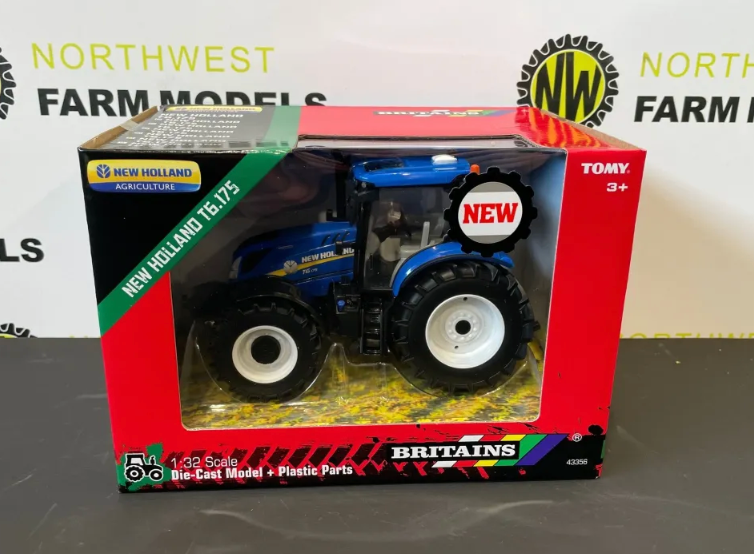 BRITAINS 43356 1:32 SCALE NEW HOLLAND T6.175