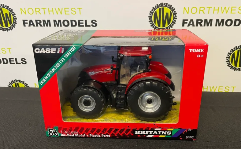 BRITAINS 43136 1:32 SCALE CASE OPTUM 300 CVX TRACTOR