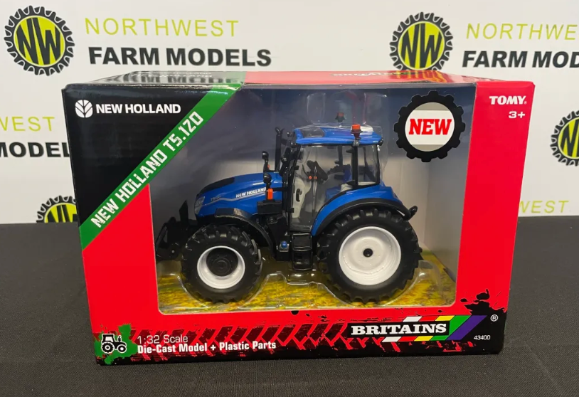 BRITAINS 43400 1:32 SCALE NEW HOLLAND T5.120 TRACTOR
