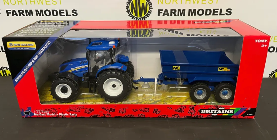 BRITAINS 43268 1:32 SCALE NEW HOLLAND T6.180 WITH NC DUMP TRAILER