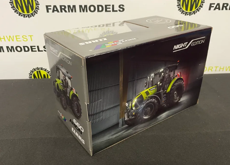 BRITAINS 43422 1:32 SCALE CLAAS ARION 660 NIGHT EDITION
