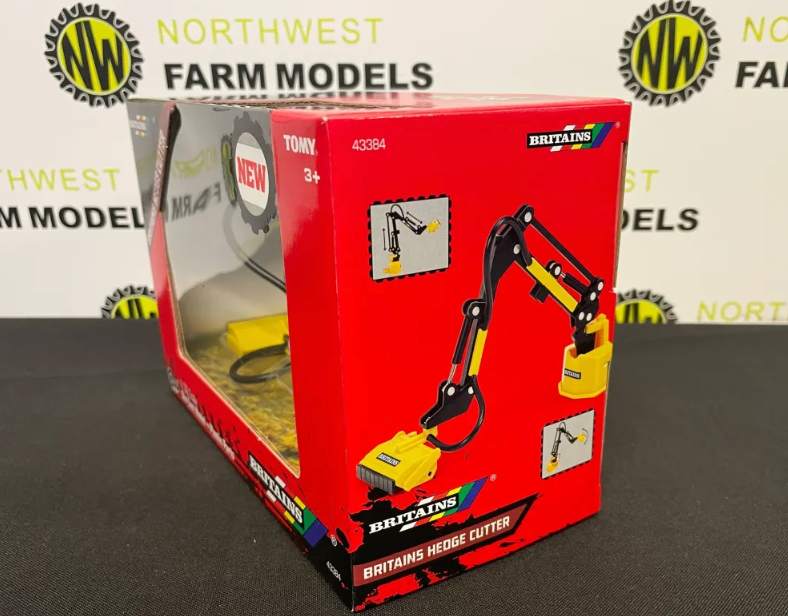 BRITAINS 43384 1:32 SCALE HEDGE CUTTER