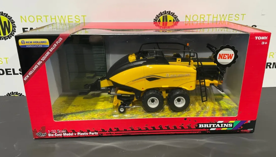BRITAINS 43266 1:32 SCALE NEW HOLLAND 1290 PLUS BIG SQUARE BALER