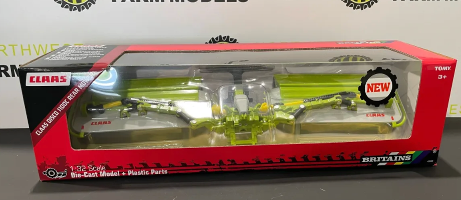 BRITAINS 43303 1:32 SCALE CLAAS DISCO 1100C BUTTERFLY MOWERS