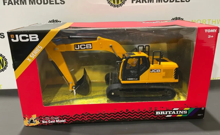 BRITAINS 43211 1:32 SCALE JCB 220 X LC EXCAVATOR