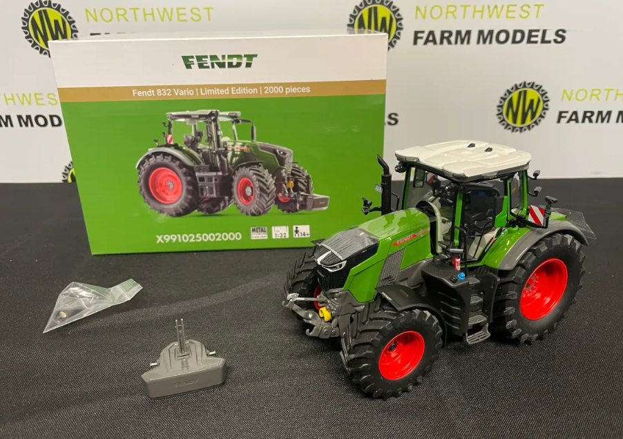 WIKING X991025002000 1:32 SCALE FENDT 832 VARIO 1ST EDITION LIMITED EDITION