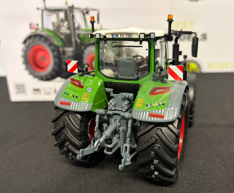 WIKING 1:32 SCALE 7868 FENDT 728 VARIO TRACTOR WITH FRONT WEIGHT