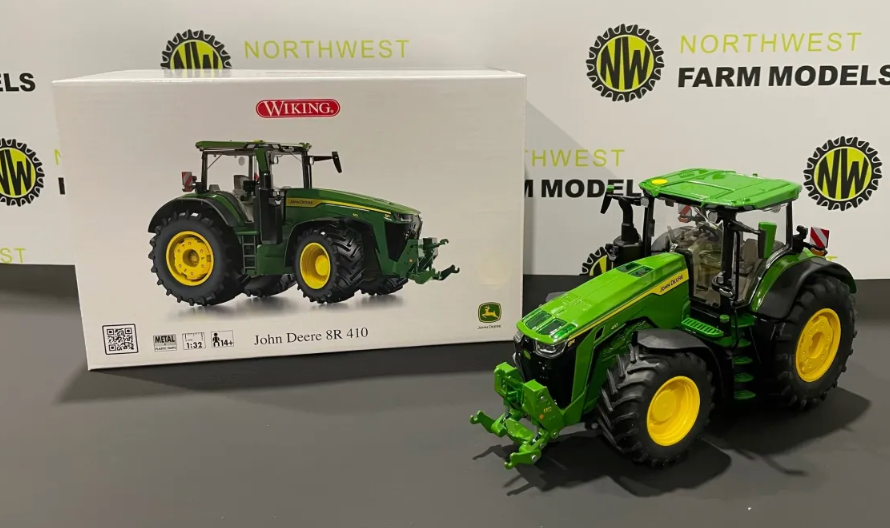 WIKING 1:32 SCALE JOHN DEERE 8R 410 TRACTOR