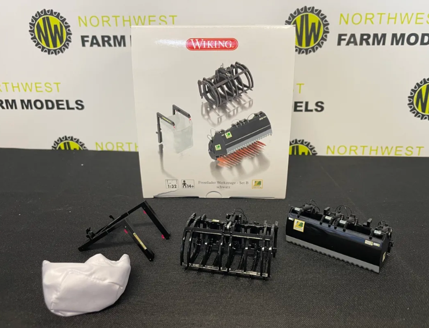 WIKING 1:32 SCALE BRESSEL AND LADE FRONT LOADER ATTACHMENTS BAG LIFTER, MUCK GRAB, SILAGE GRAB