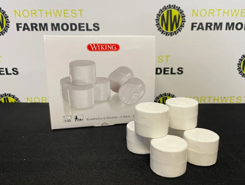 WIKING 1:32 SCALE 6 WRAPPED ROUND BALES WHITE