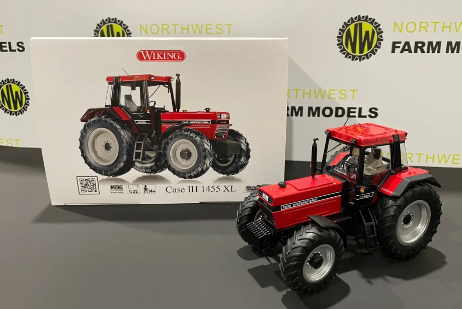 WIKING 1:32 SCALE CASE IH 1455 XL