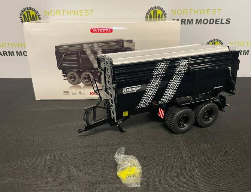 WIKING 07874 1:32 SCALE KRAMPE BIG BODY 650 WITH SILAGE SIDES "TYRE TRACKS" LIMITED EDITION