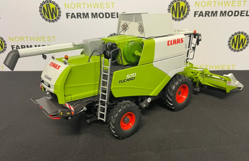 WIKING 1:32 SCALE CLAAS TUCANO 570 COMBINE HARVESTER WITH CONSPEED HEADER