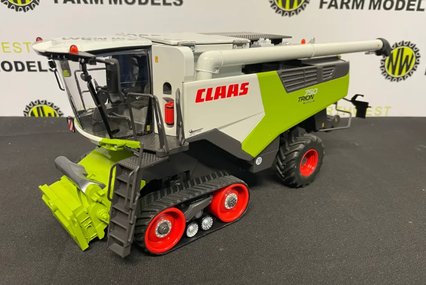 WIKING 1:32 SCALE CLAAS TRION 750 TERRA TRAC WITH CONVIO 1080 HEADER