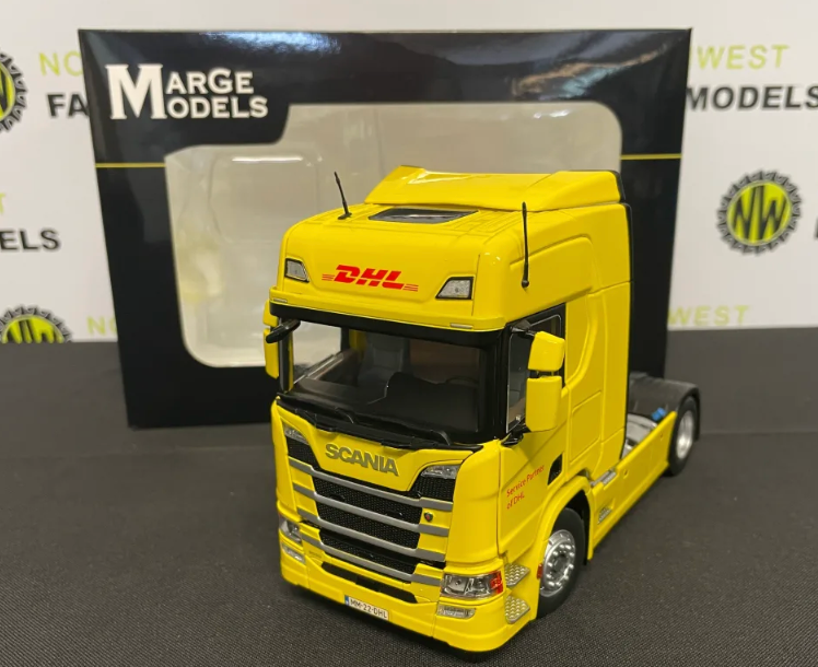MARGE MODELS 1:32 SCALE SCANIA R500 4X2 YELLOW - DHL EDITION