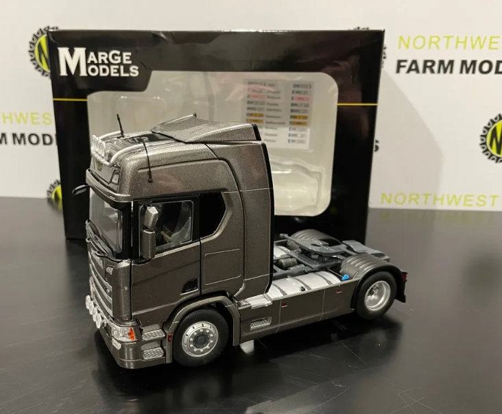 MARGE MODELS 1:32 SCALE SCANIA R500 4X2 GREY