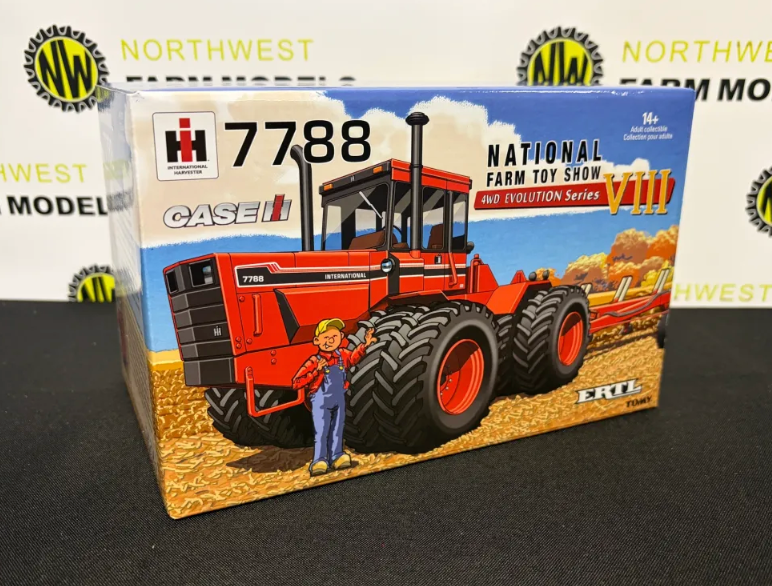 ERTL 444730TP 1:32 SCALE INTERNATIONAL 7788 "2025 NATIONAL FARM TOY SHOW"