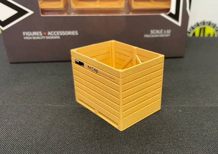 AT COLLECTIONS 3200157 1:32 SCALE NECAP POTATO BOXES (12 PIECES)