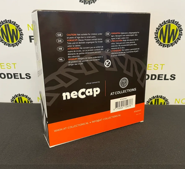 AT COLLECTIONS 3200157 1:32 SCALE NECAP POTATO BOXES (12 PIECES)