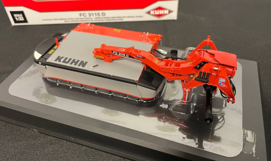REPLICAGRI 294 1:32 SCALE KUHN FC3115D REAR MOWER