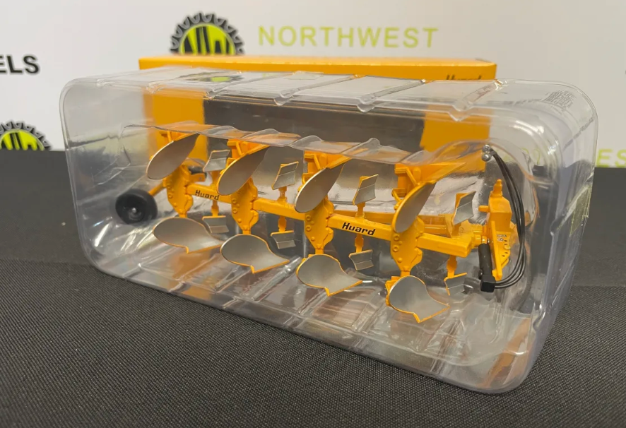 REPLICAGRI 1:32 SCALE HUARD QR65 4 FURROW PLOUGH