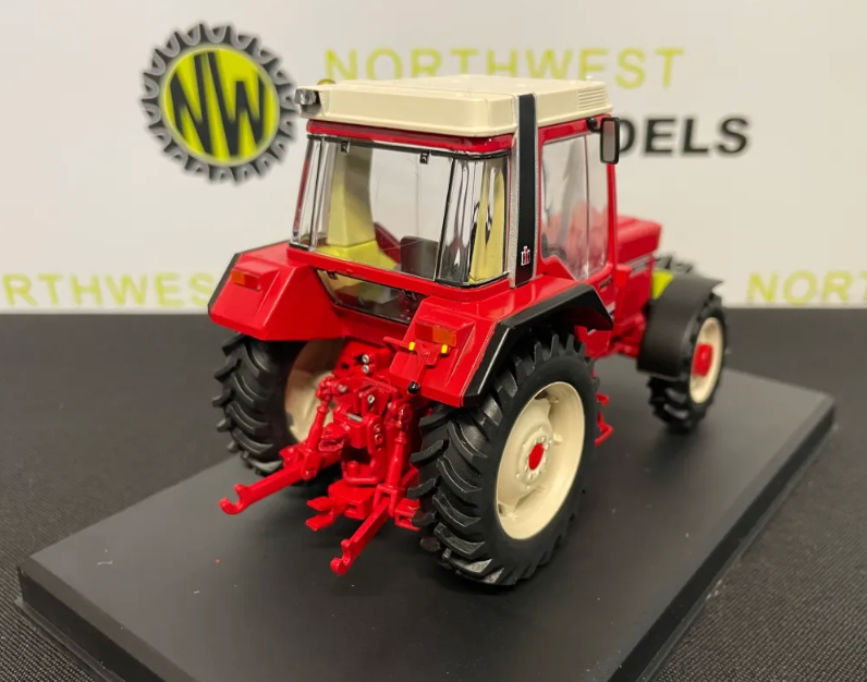 REPLICAGRI 061 1:32 SCALE INTERNATIONAL 844XL TRACTOR