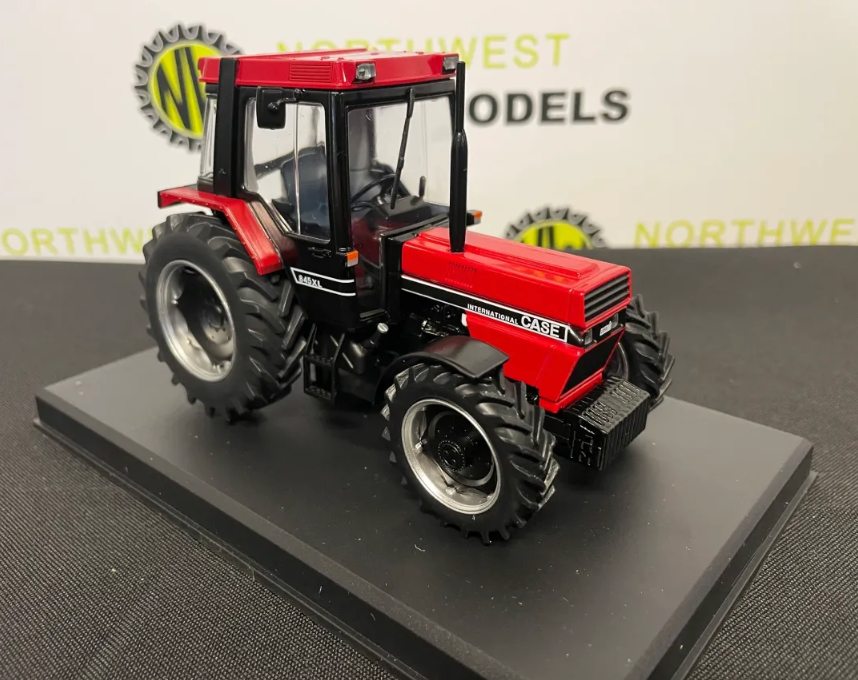 REPLICAGRI 230 1:32 SCALE CASE IH 845 XL 4WD TRACTOR