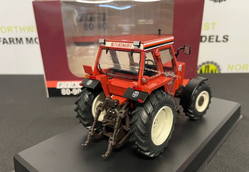 REPLICAGRI 259 1:32 SCALE FIAT 80-90 DT 4WD TRACTOR