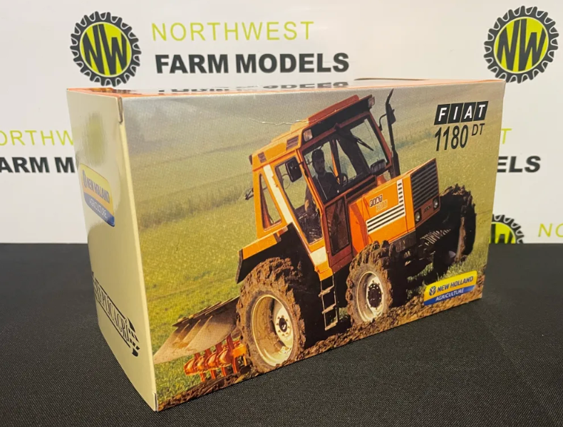 REPLICAGRI 128 1:32 SCALE FIAT 1180 DT 4WD TRACTOR