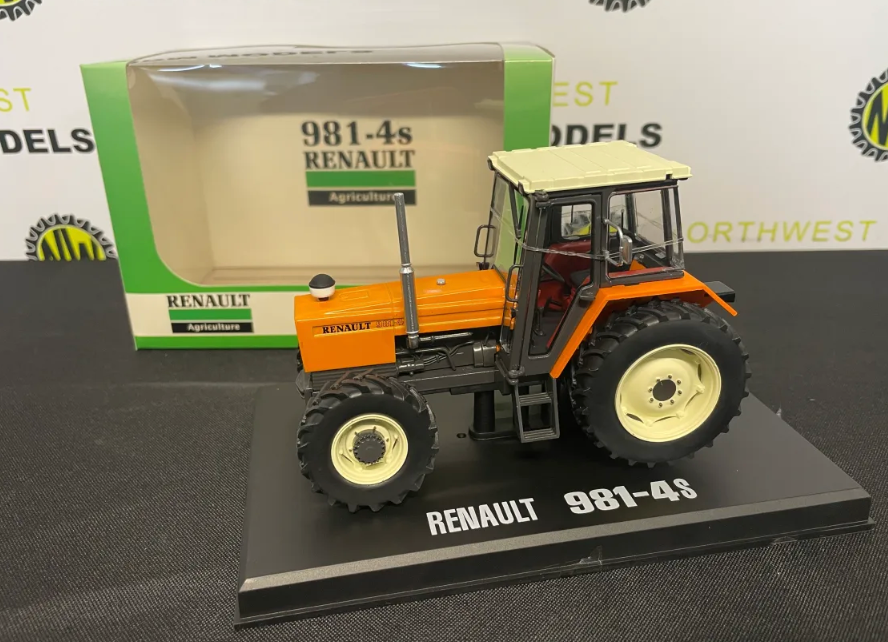 REPLICAGRI 178 1:32 SCALE RENAULT 981-4s 4WD TRACTOR