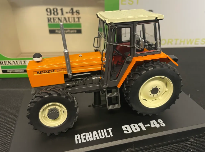 REPLICAGRI 178 1:32 SCALE RENAULT 981-4s 4WD TRACTOR