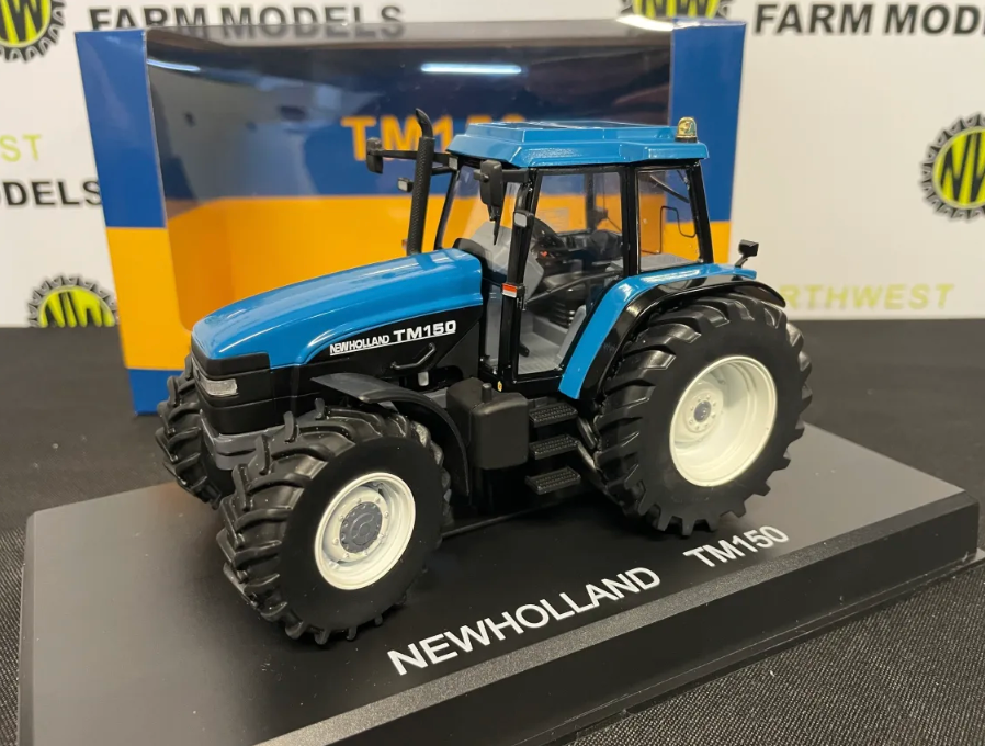 REPLICAGRI 225 1:32 SCALE NEW HOLLAND TM150 TRACTOR
