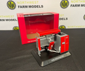 AT COLLECTIONS AT3200502 1:32 SCALE LELY ASTRONAUT A5 MILKING ROBOT