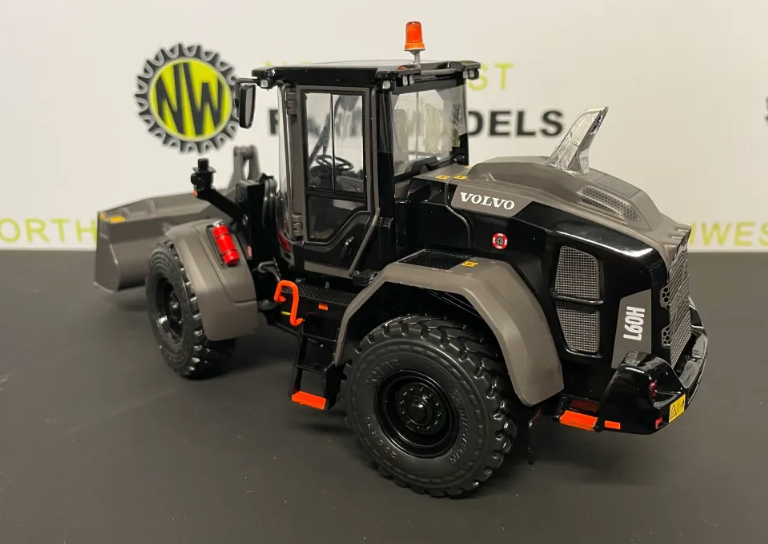 AT COLLECTIONS 3200119 1:32 SCALE VOLVO L60H WHEEL LOADER (BLACK EDITION)