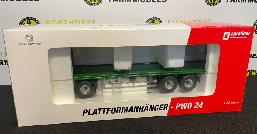 AT COLLECTIONS 3200155 1:32 SCALE KROGER AGROLINER PWO 24 BALE TRAILER