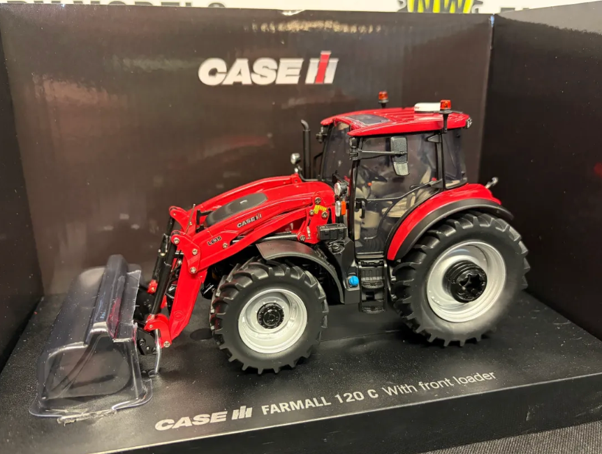 UNIVERSAL HOBBIES 6822 1:32 SCALE CASE IH FARMALL 120C WITH LOADER AND BUCKET