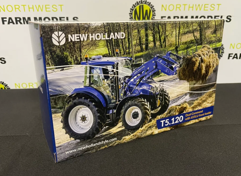 UNIVERSAL HOBBIES 6682 1:32 SCALE NEW HOLLAND T5.120 DUAL COMMAND WITH FRONT LOADER