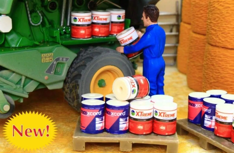 BRUSHWOOD TOYS 1:32 SCALE PALLET OF BALER TWINE BT3061