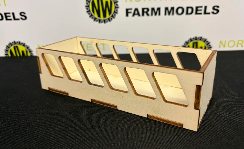 BRUSHWOOD TOYS BT3090 1:32 SCALE RECTANGULAR YARD BARRIER