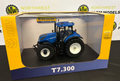 UNIVERSAL HOBBIES 6604 1:32 SCALE NEW HOLLAND T7.300 TRACTOR