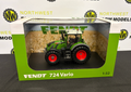 UNIVERSAL HOBBIES 5231 1:32 SCALE FENDT 724 VARIO TRACTOR